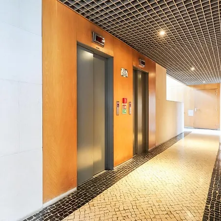 Apartment Portucale ! Modern With Garage