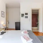 Apartment Portucale ! Modern With Garage Lisbon